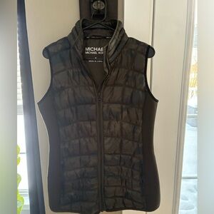 Michael Kors vest camouflage puffy